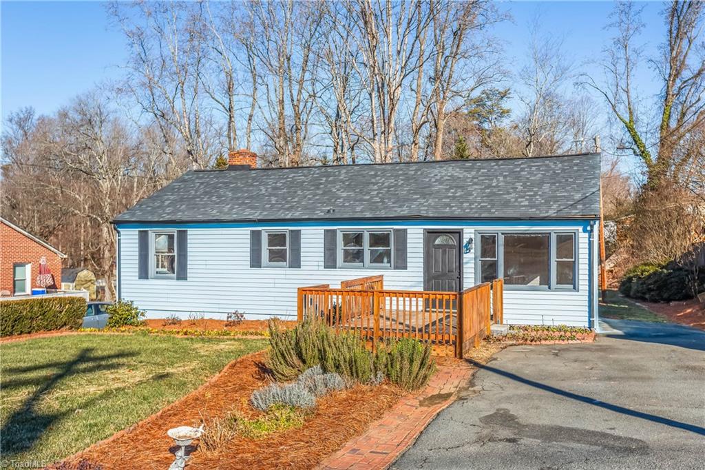 917 Motor Road Winston-Salem, NC 27105 - Photo 4 of 28 Gallery Image 4