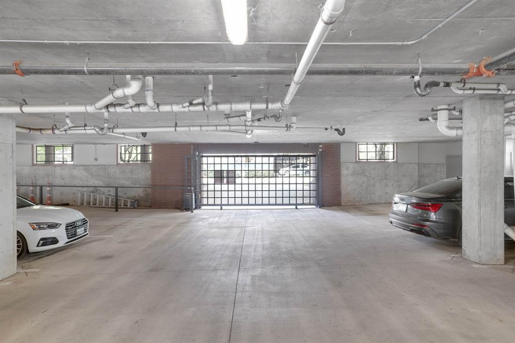 4333 Gilbert Avenue, Unit 215 Dallas, TX 75219 - Photo 16 of 19 a view of parking area