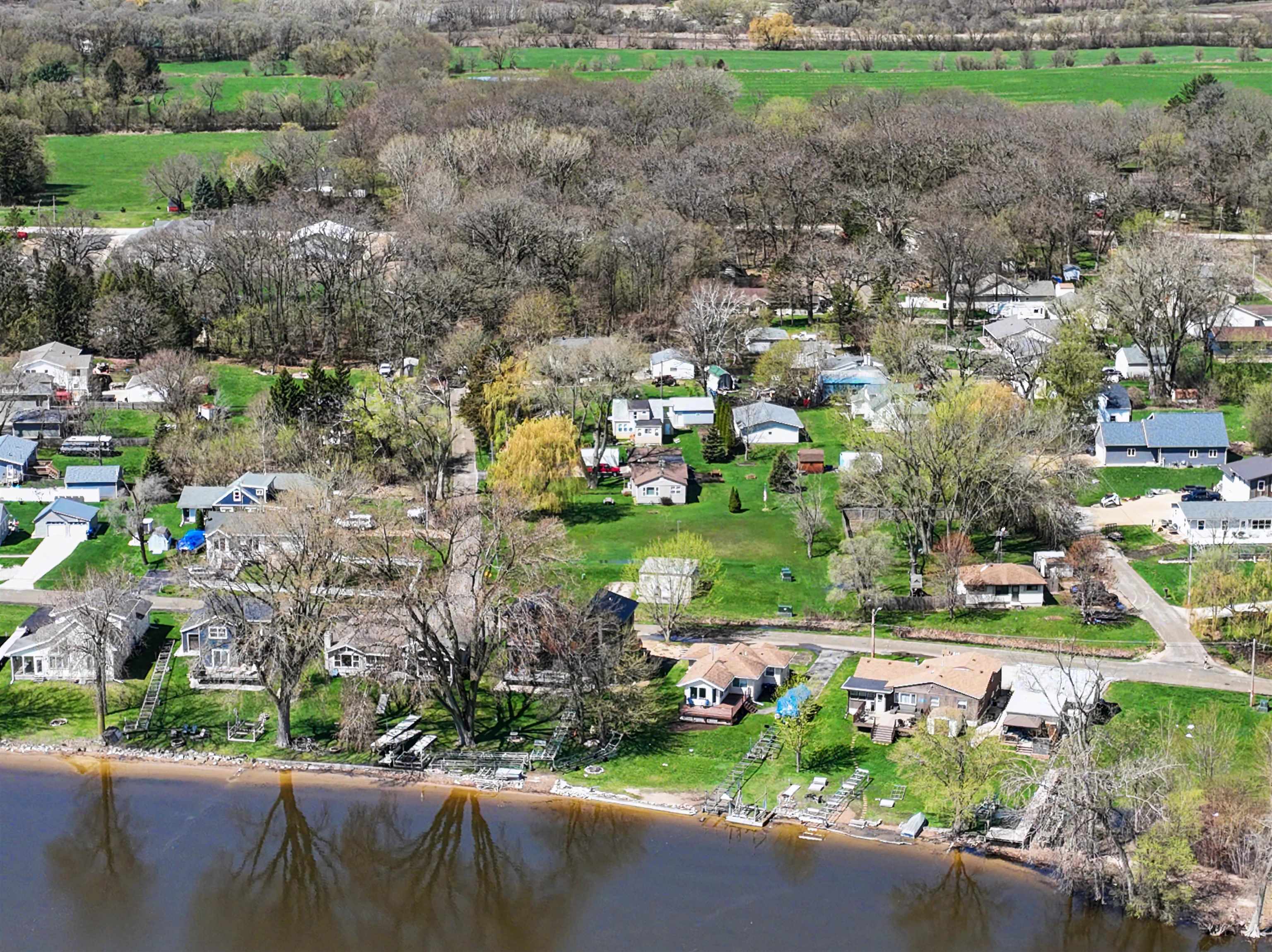 136 Beach Edgerton, WI 53534 - Photo 8 of 12
