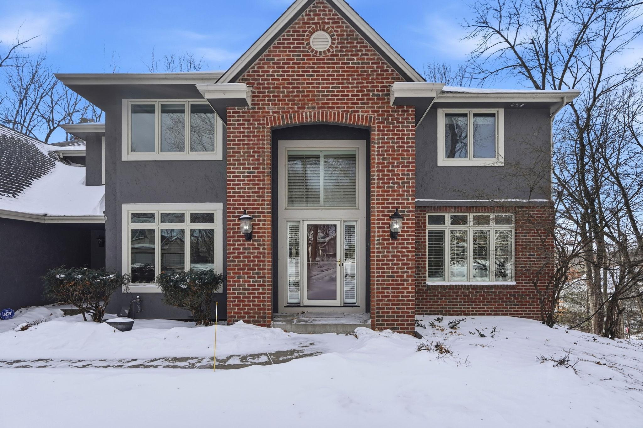 6340 Summit Circle Chanhassen, MN 55317 - Photo 3 of 83