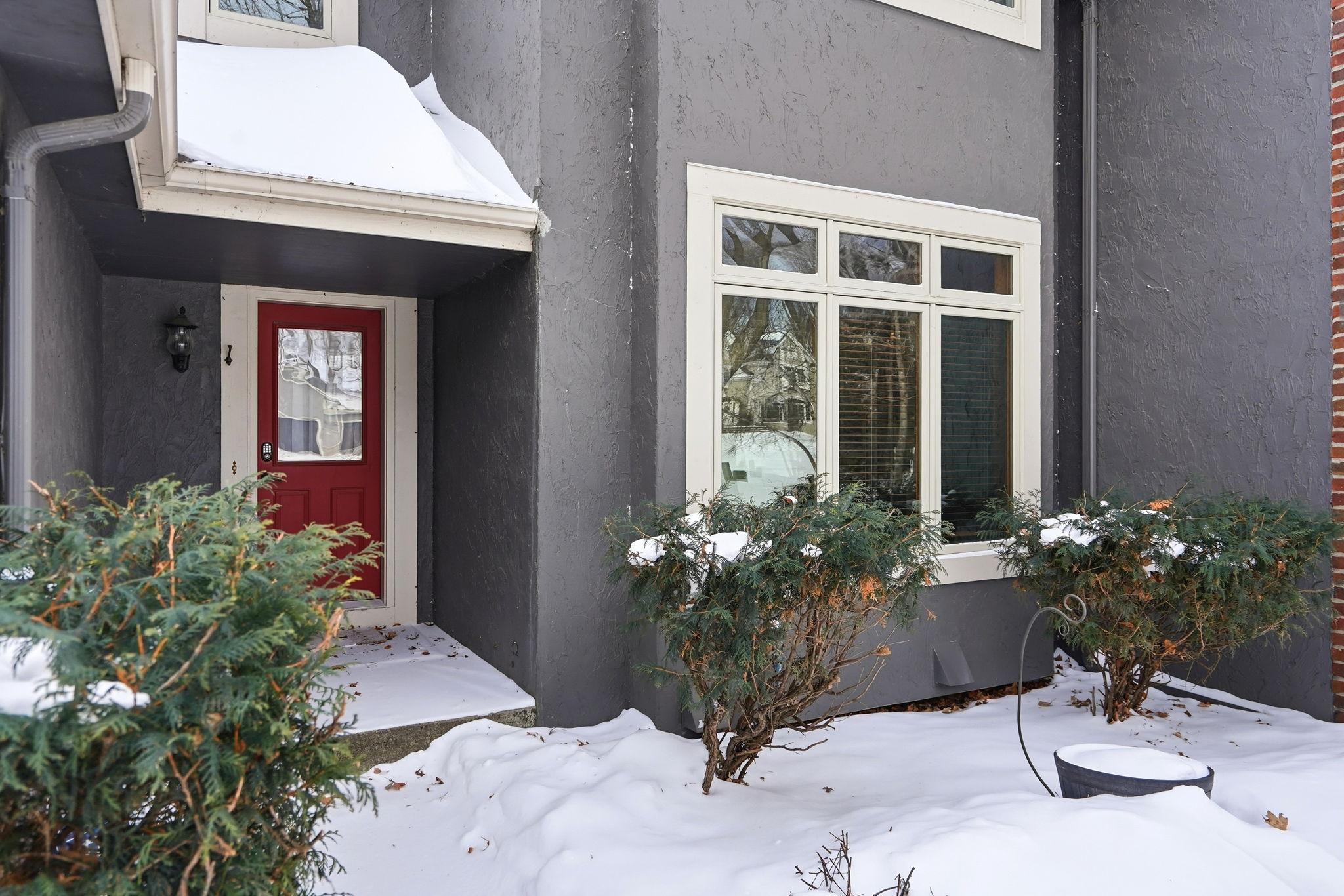 6340 Summit Circle Chanhassen, MN 55317 - Photo 5 of 83