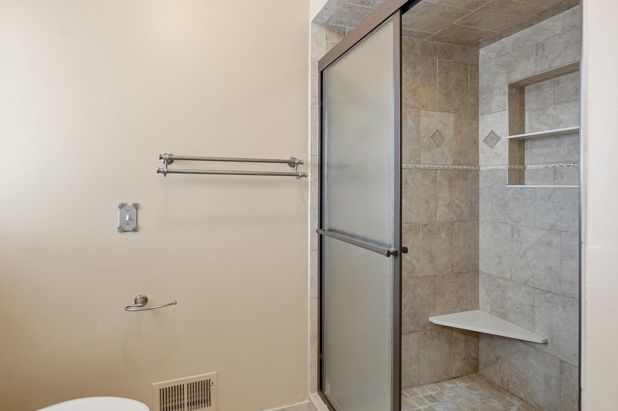 6340 Summit Circle Chanhassen, MN 55317 - Photo 59 of 83