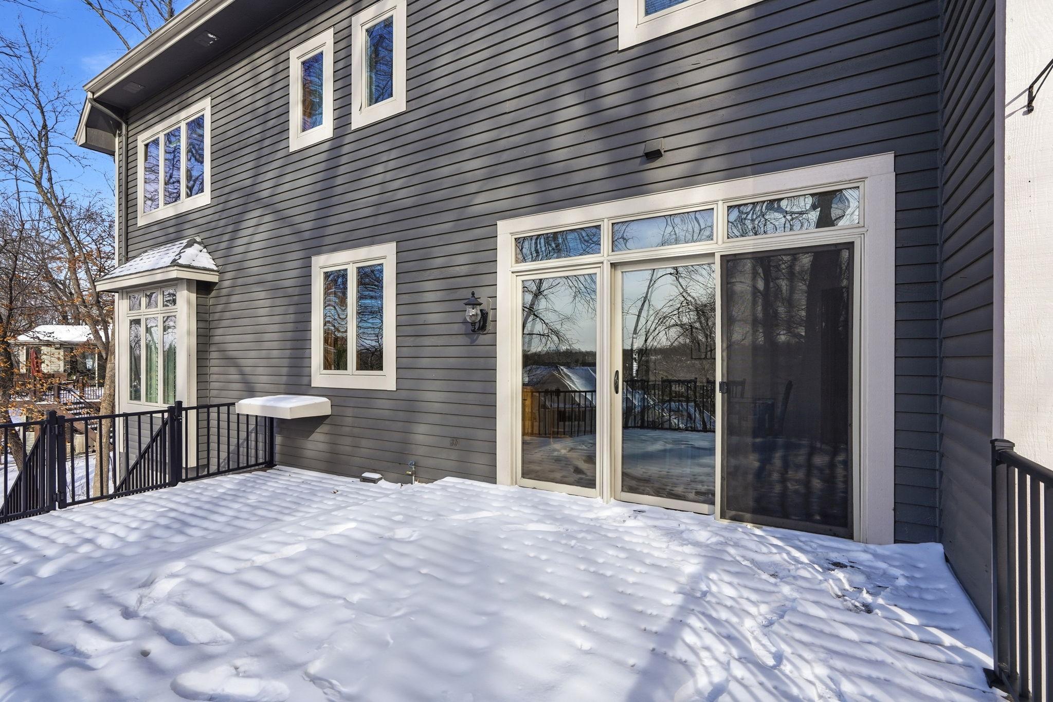 6340 Summit Circle Chanhassen, MN 55317 - Photo 7 of 83