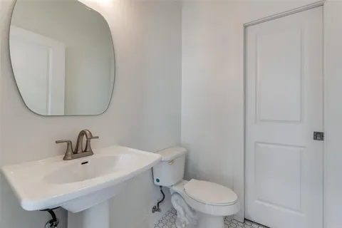 $459,000 | 5711 Ross Avenue, Unit 5, Dallas, TX 75206