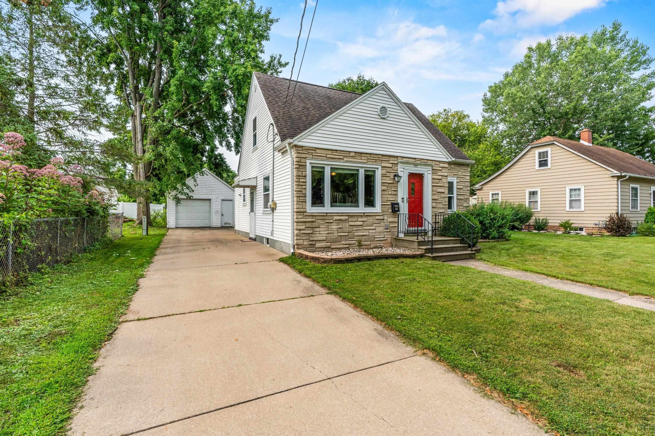 423 East Harrison Street Appleton, WI 54915 - Photo 38 of 60 Gallery Image 38