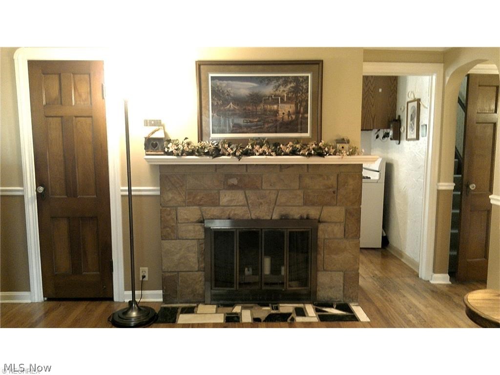 12462 Ridge Road North Royalton, OH 44133 - Photo 8 of 26 Fireplace