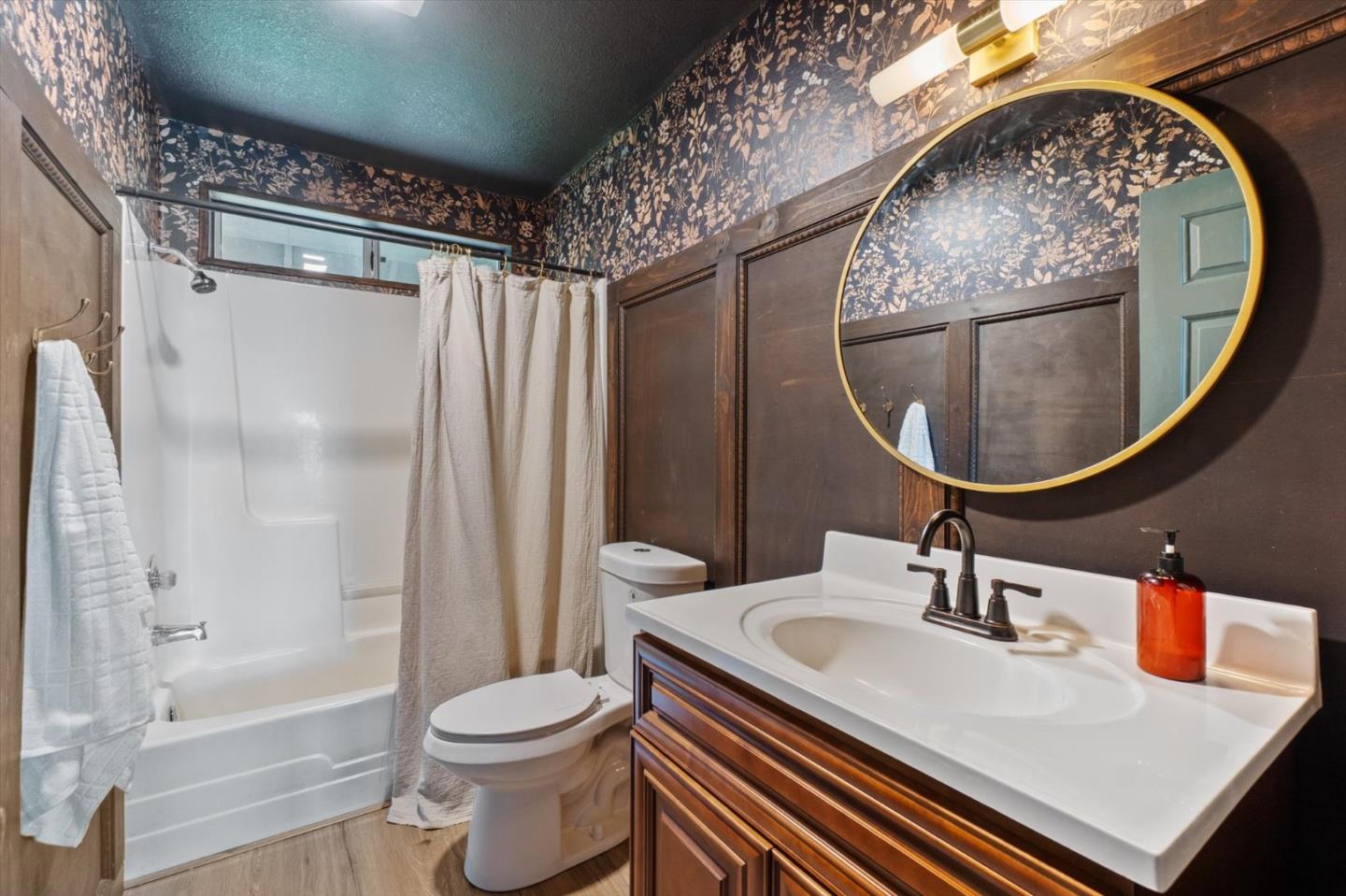 19789 Weide Way Anderson, CA 96007 - Photo 34 of 64