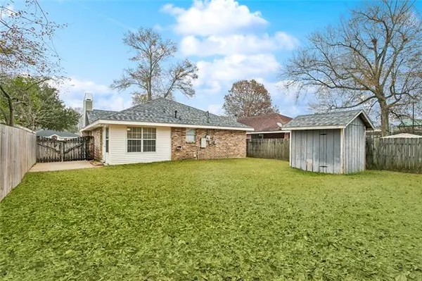 $2,300 | 405 Bon Temps Roule, Mandeville, LA 70471
