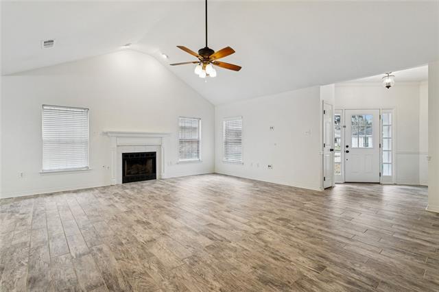 405 Bon Temps Roule Mandeville, LA 70471 - Photo 3 of 15