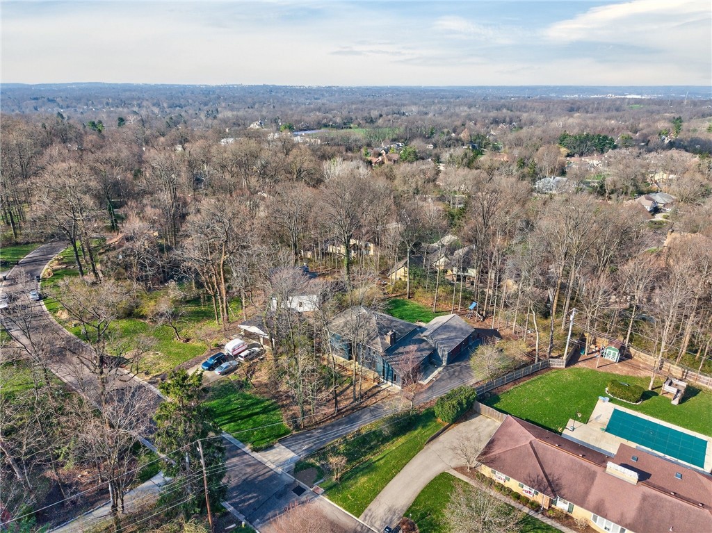 4747 Fawnwood Road Dayton, OH 45429 - Photo 55 of 58 This expansive estate offers a private retreat with ample outdoor amenities, ideal for relaxation and recreation.