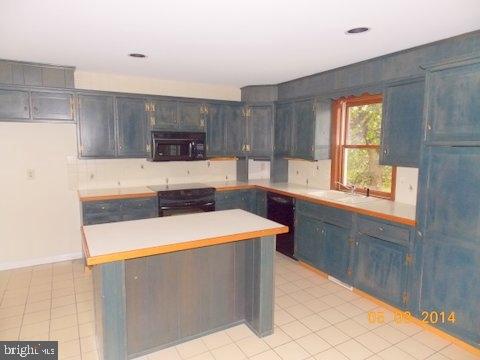 713 Jake Landis Road Lititz, PA 17543 - Photo 4 of 20