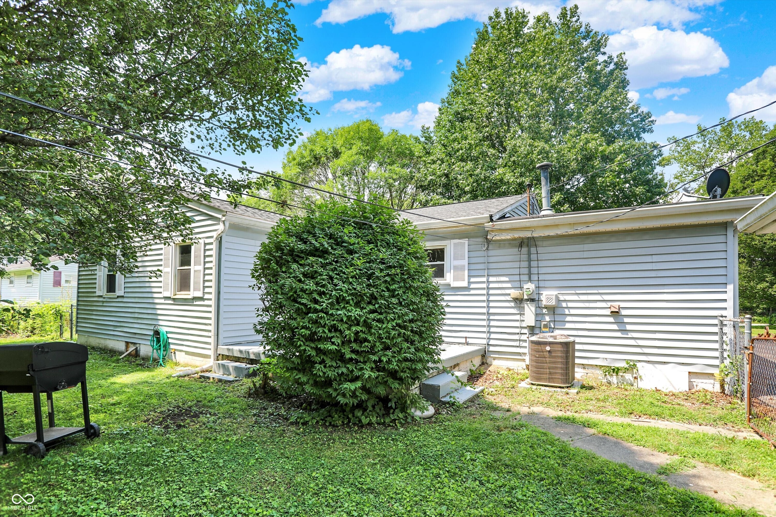 5321 South Linwood Avenue Indianapolis, IN 46237 - Photo 28 of 47