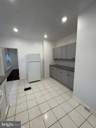 $1,800 | 19 North 61st Street, Philadelphia, PA 19139