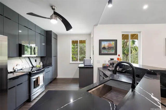 $699,000 | 95-920 Wikao Street, Unit A301, Mililani, HI 96789