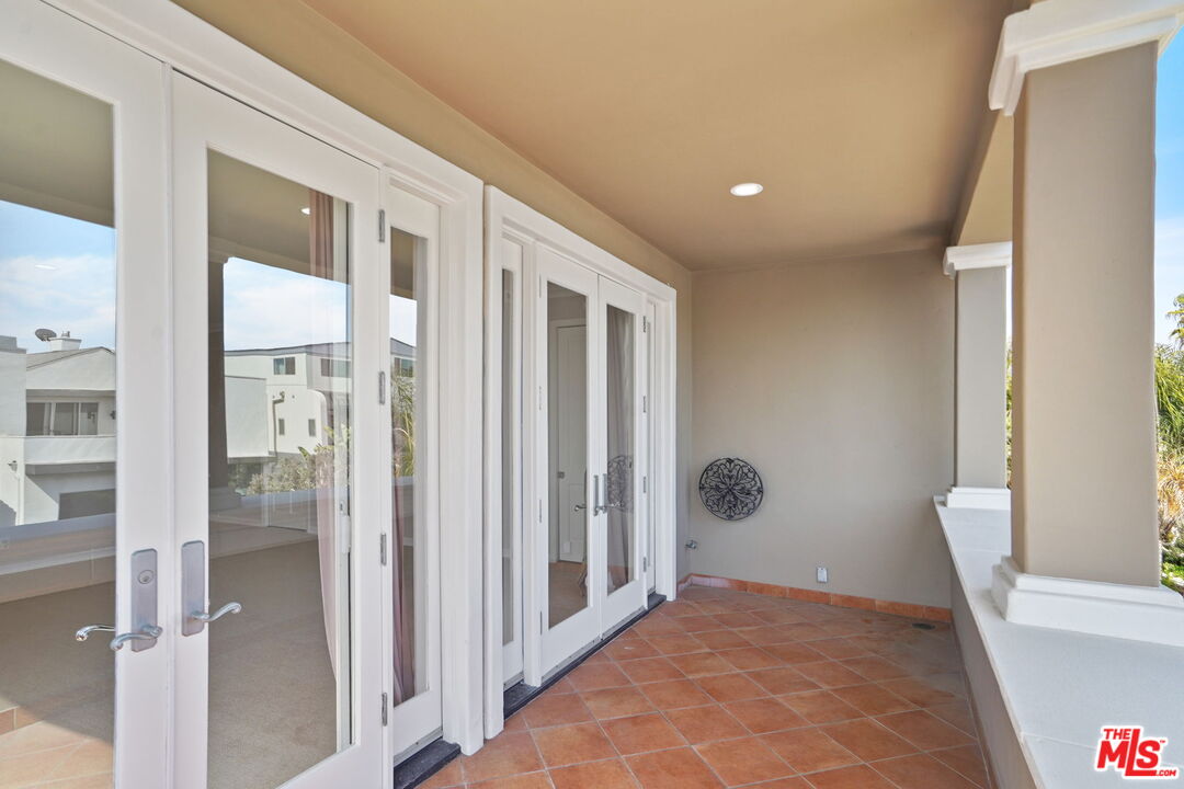 115 Ketch Mall Marina del Rey, CA 90292 - Photo 20 of 43