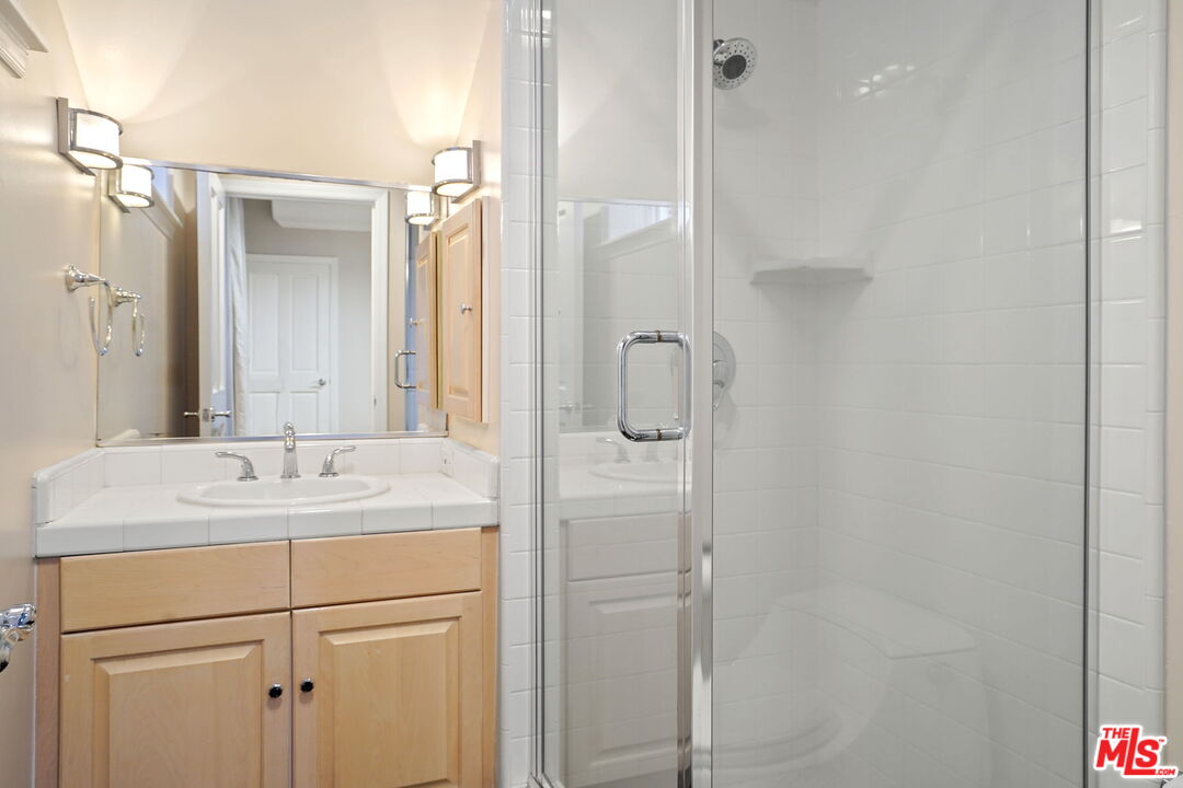 115 Ketch Mall Marina del Rey, CA 90292 - Photo 32 of 43