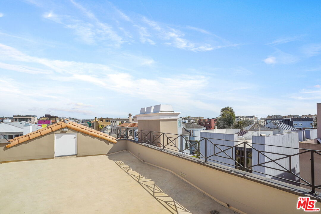 115 Ketch Mall Marina del Rey, CA 90292 - Photo 38 of 43
