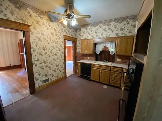 $110,000 | 319 North 10th Street, Atchison, KS 66002