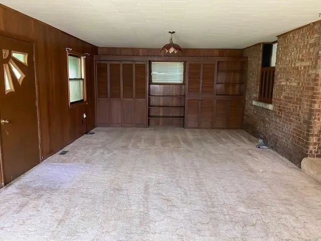 $110,000 | 319 North 10th Street, Atchison, KS 66002