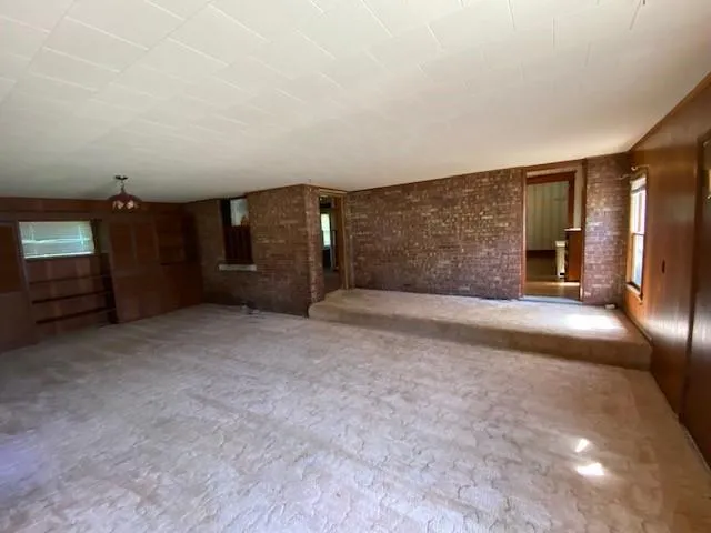 $110,000 | 319 North 10th Street, Atchison, KS 66002