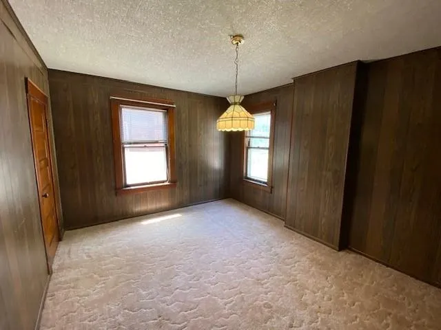 $110,000 | 319 North 10th Street, Atchison, KS 66002