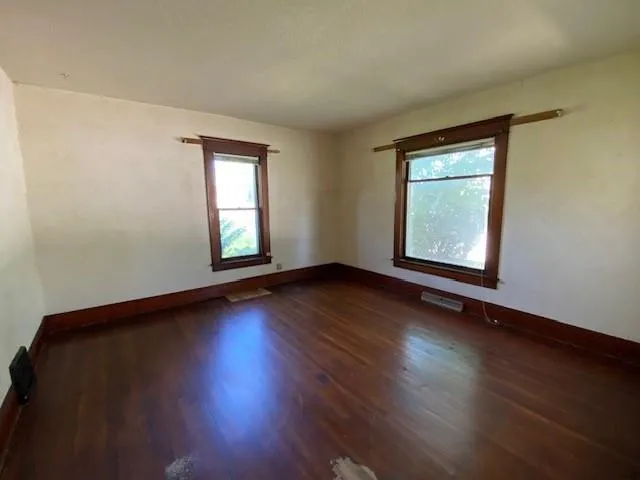 $110,000 | 319 North 10th Street, Atchison, KS 66002