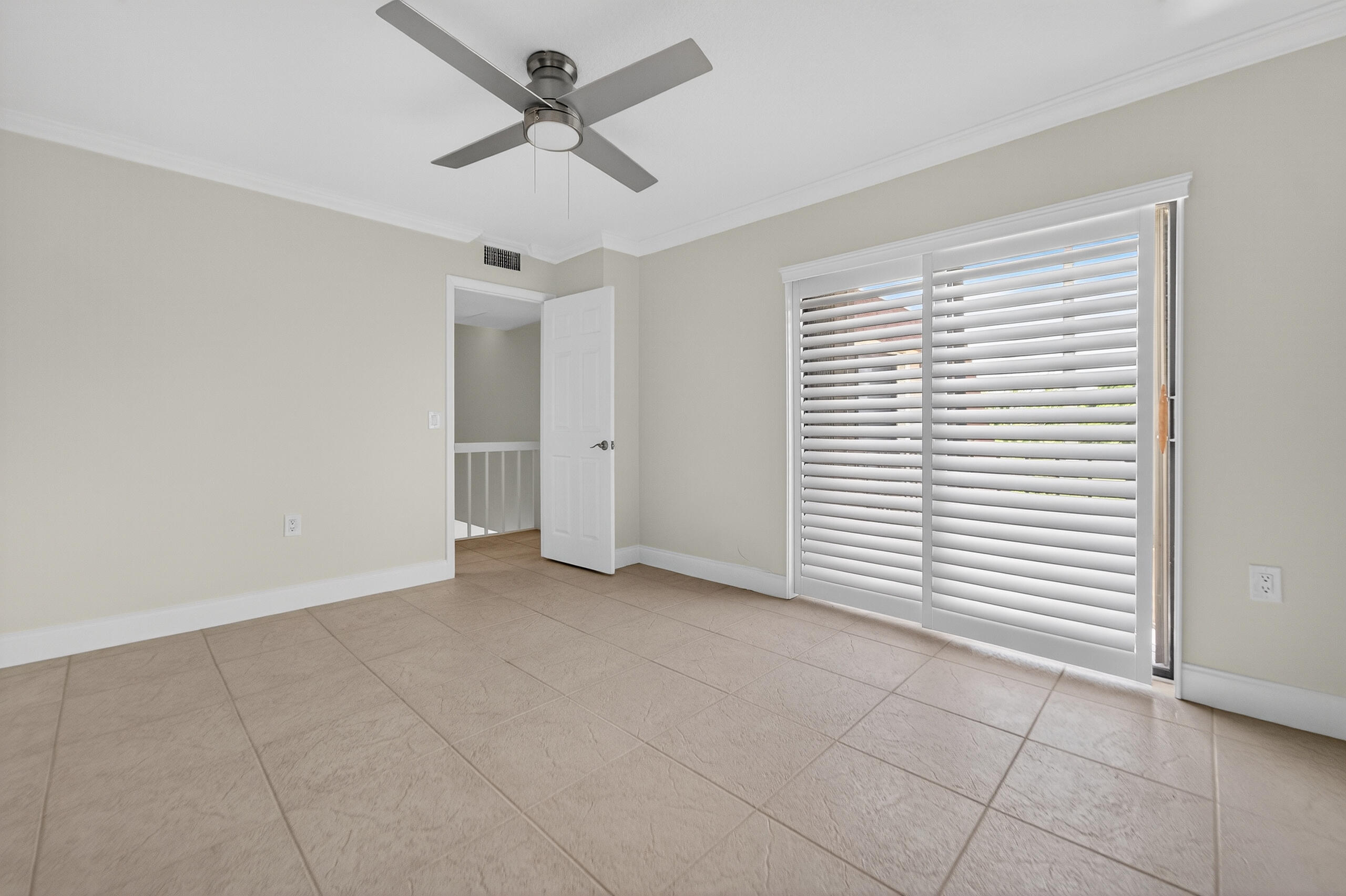 3900 County Line Road, Unit 11D Tequesta, FL 33469 - Photo 24 of 53 025_081525-77