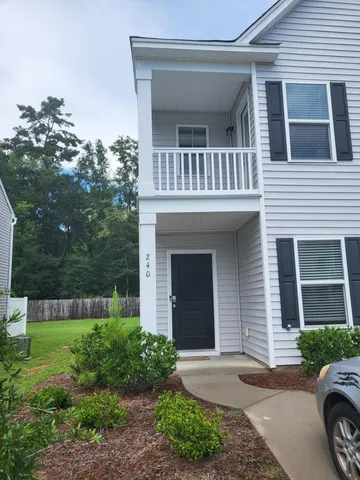 $2,500 | 240 Spencer Circle, Summerville, SC 29485