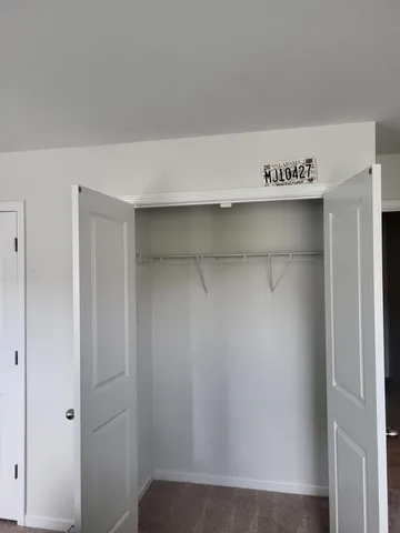 $2,500 | 240 Spencer Circle, Summerville, SC 29485