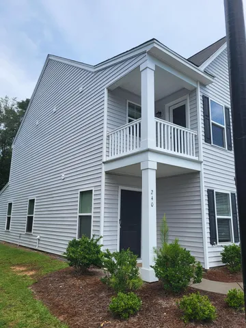 $2,500 | 240 Spencer Circle, Summerville, SC 29485