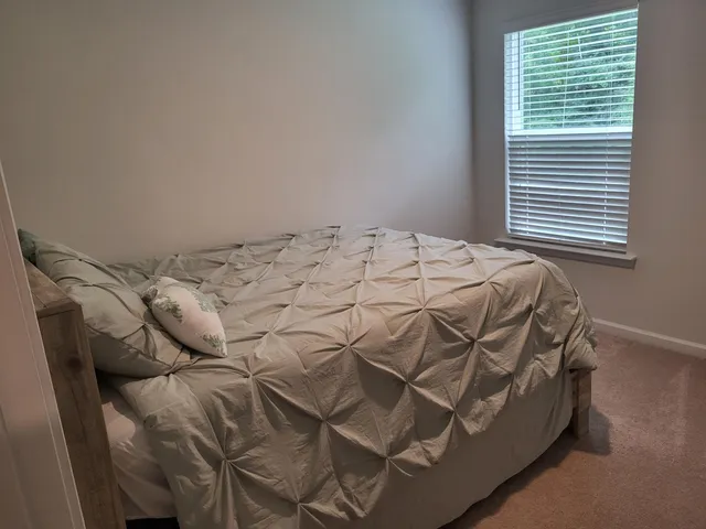 $2,500 | 240 Spencer Circle, Summerville, SC 29485