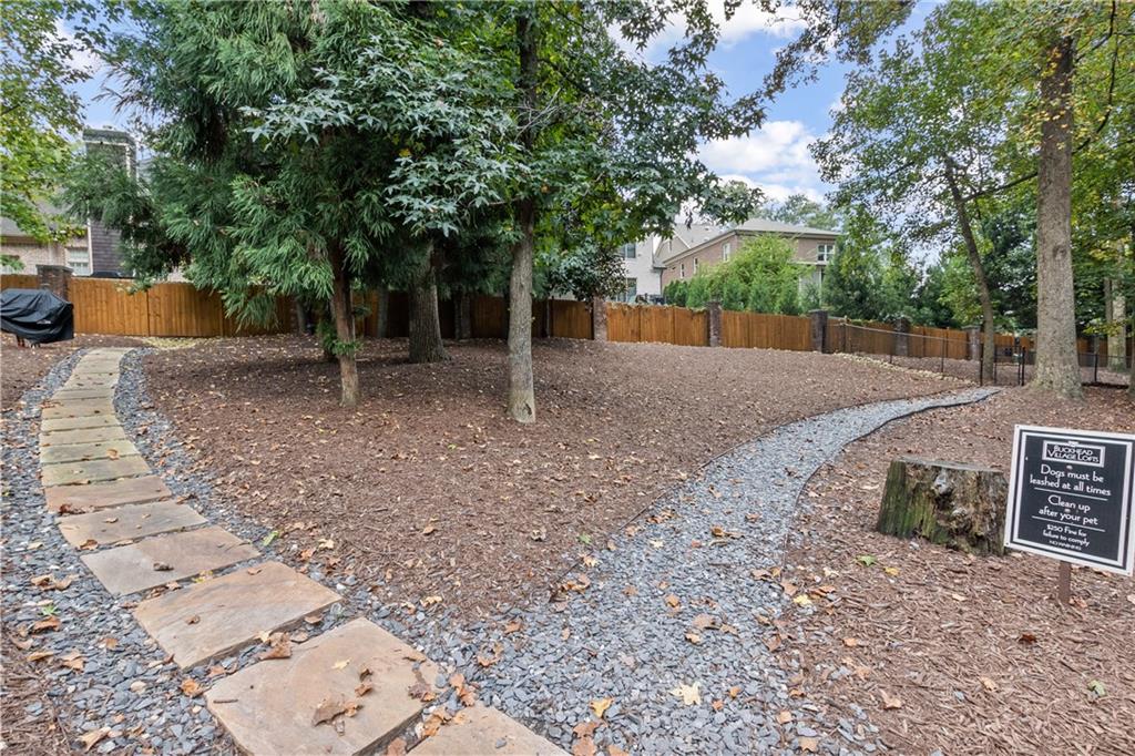 3235 Roswell Road Northeast, Unit 409 Atlanta, GA 30305 - Photo 20 of 22