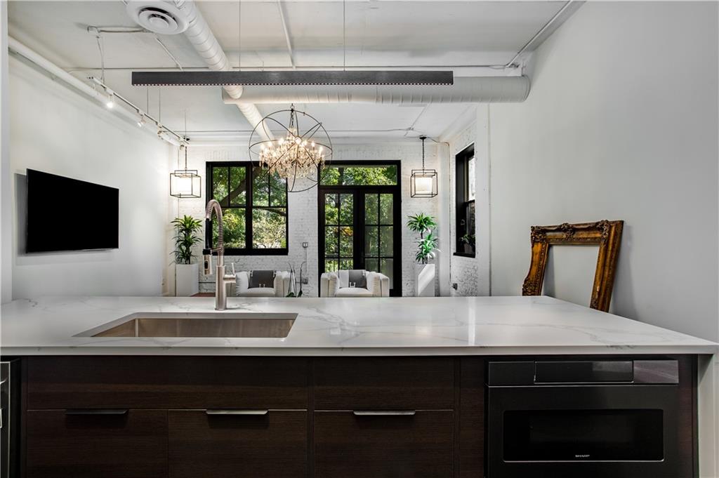 3235 Roswell Road Northeast, Unit 409 Atlanta, GA 30305 - Photo 5 of 22