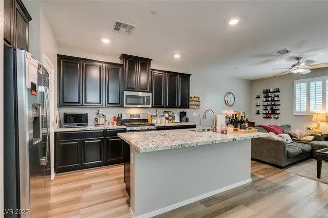 $345,000 | 6472 Centennial Skies Court, North Las Vegas, NV 89086