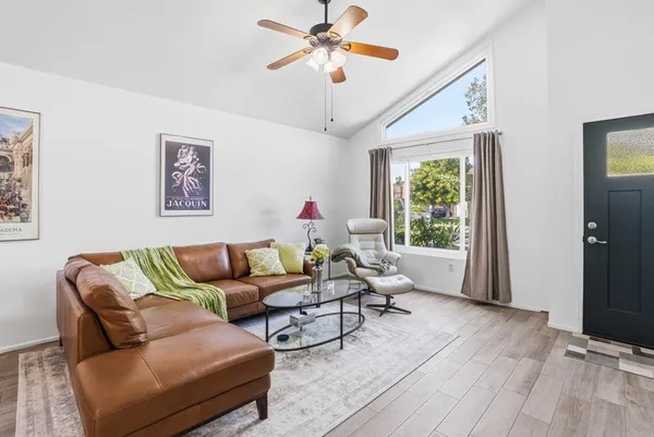 $799,995 | 2201 Amber Lane, Escondido, CA 92026