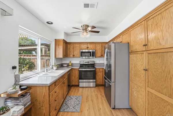 $799,995 | 2201 Amber Lane, Escondido, CA 92026