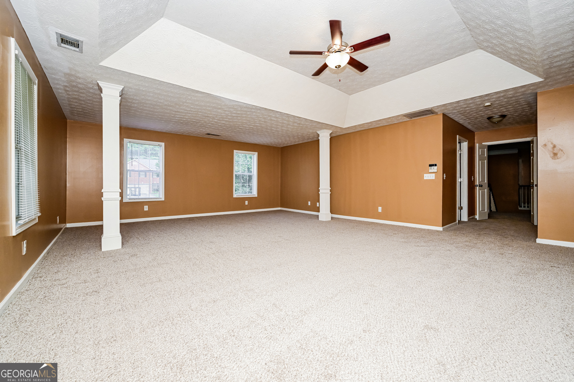 3807 Button Gate Court Lithonia, GA 30038 - Photo 9 of 23