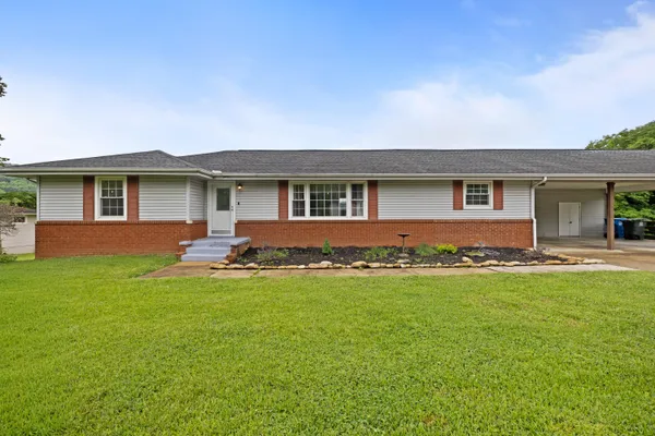 $460,000 | 805 Grandview Avenue, Chattanooga, TN 37405