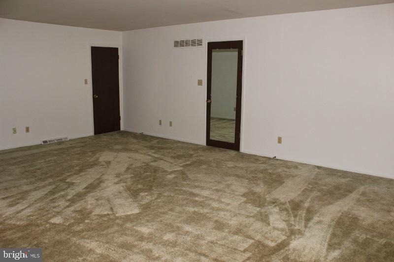 3520 Harrowgate Road York, PA 17402 - Photo 26 of 35 Gallery Image 26