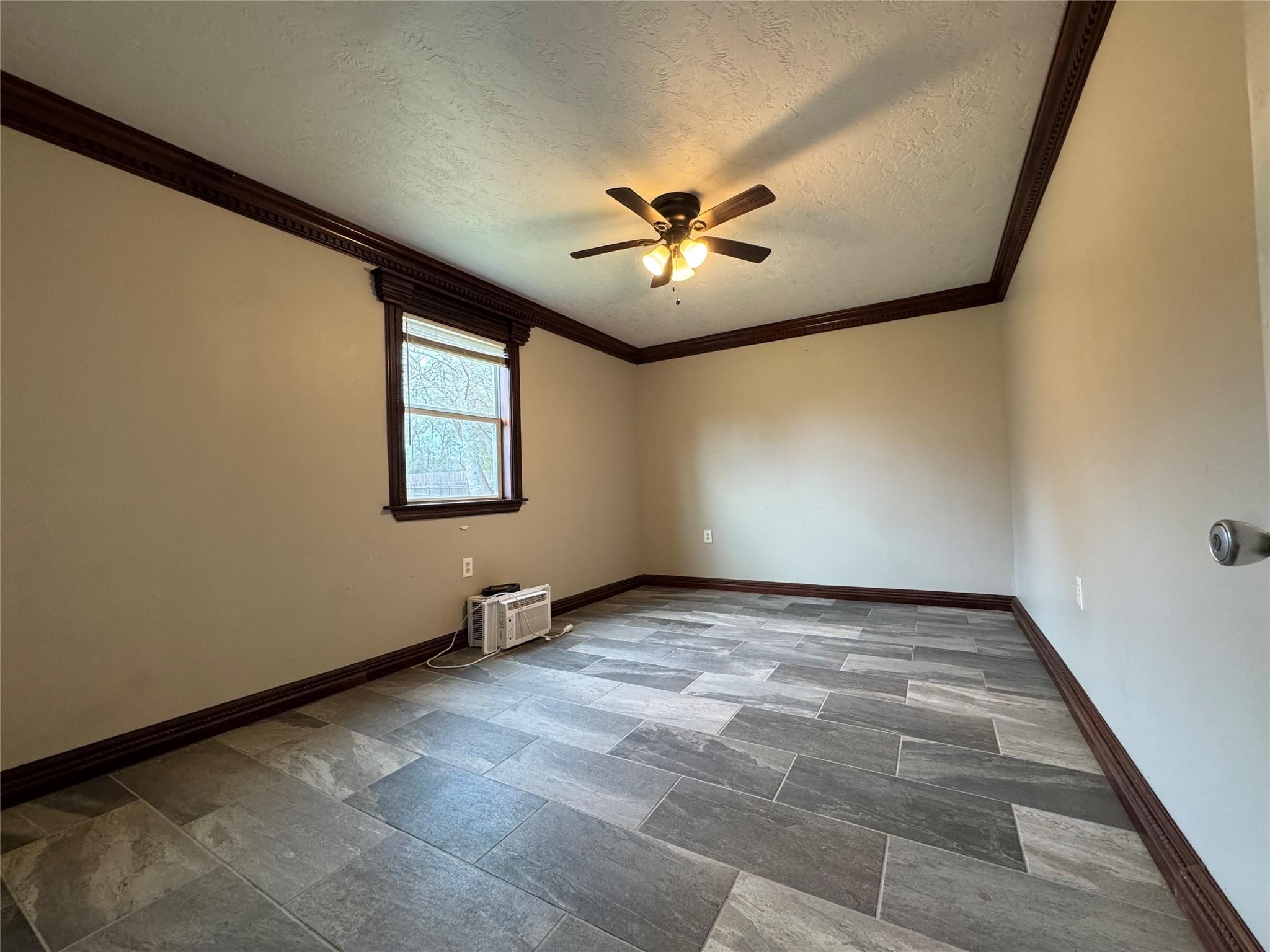 6742 Dusty Lane Conroe, TX 77306 - Photo 6 of 33 Office space located in shop.Office space located in shop.