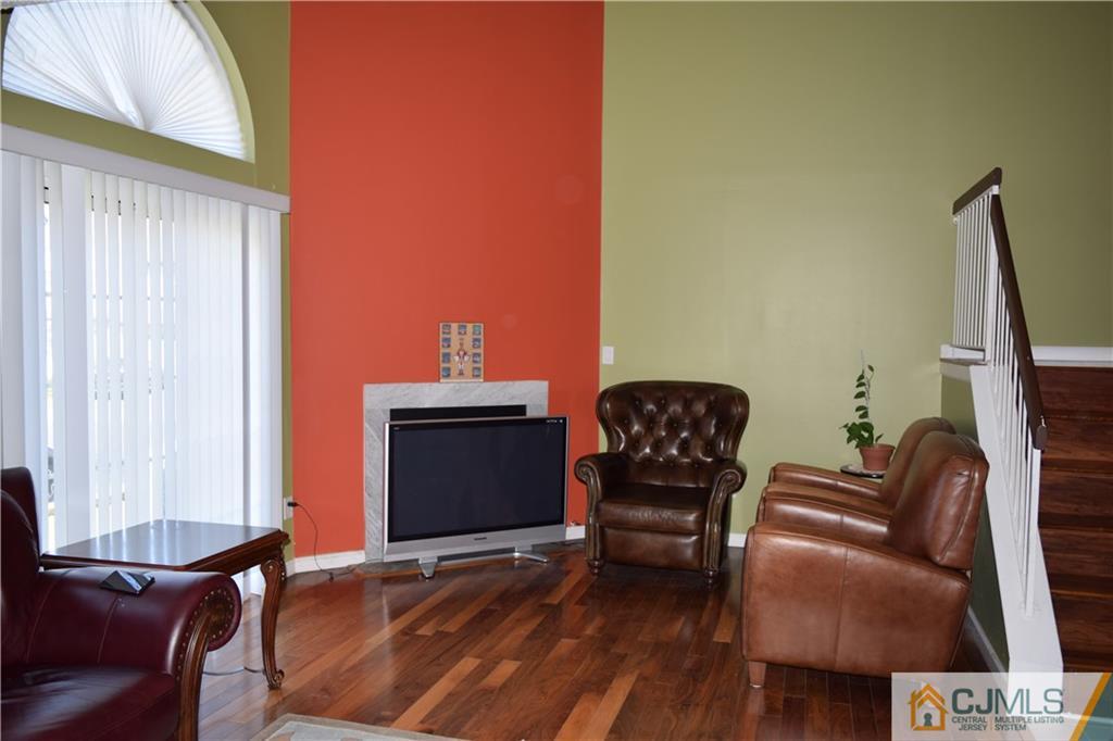 424 Draco Road Piscataway, NJ 08854 - Photo 8 of 15 Gallery Image 8