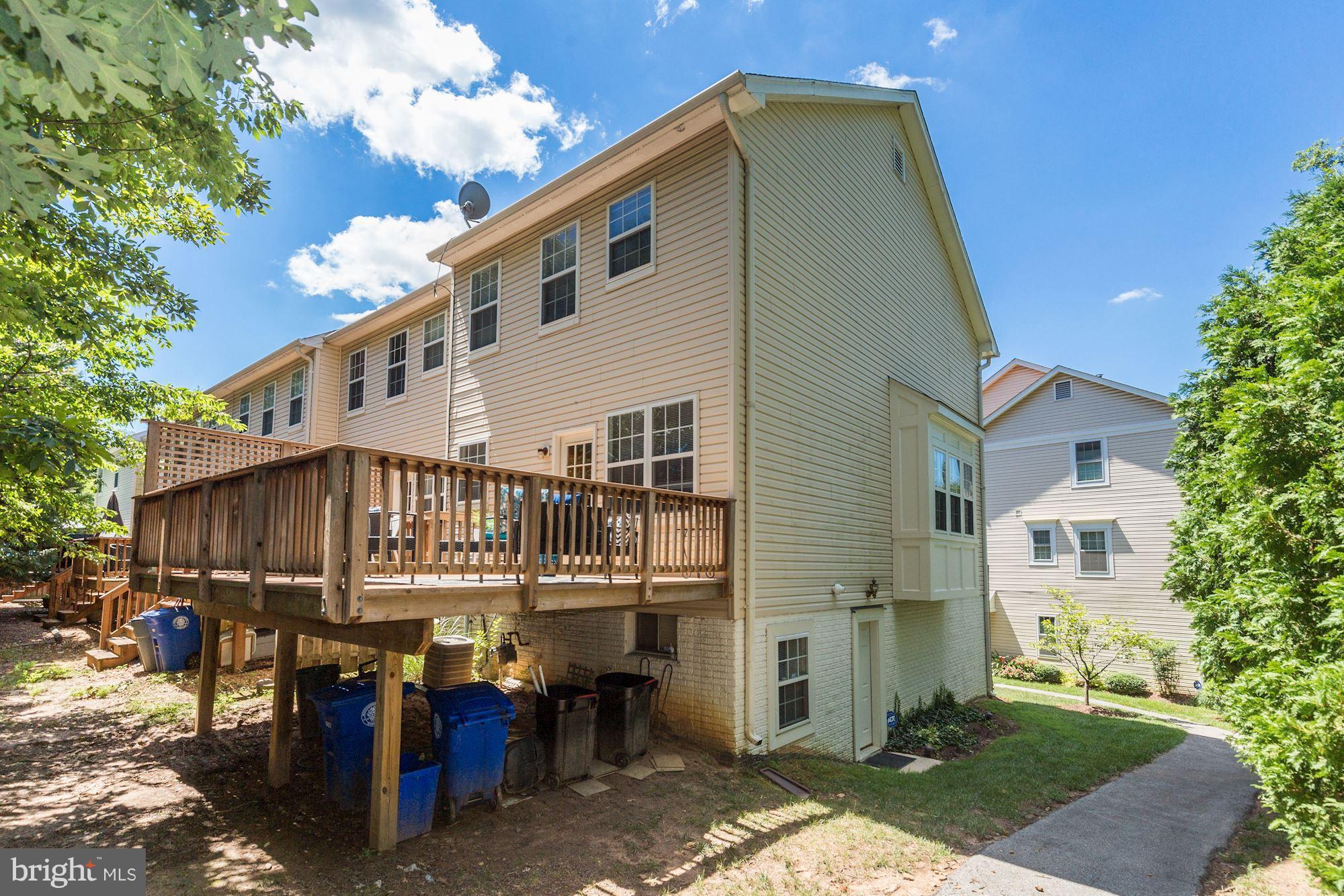 11016 Hemingway Court Silver Spring, MD 20902 - Photo 24 of 28 Elevated private deck