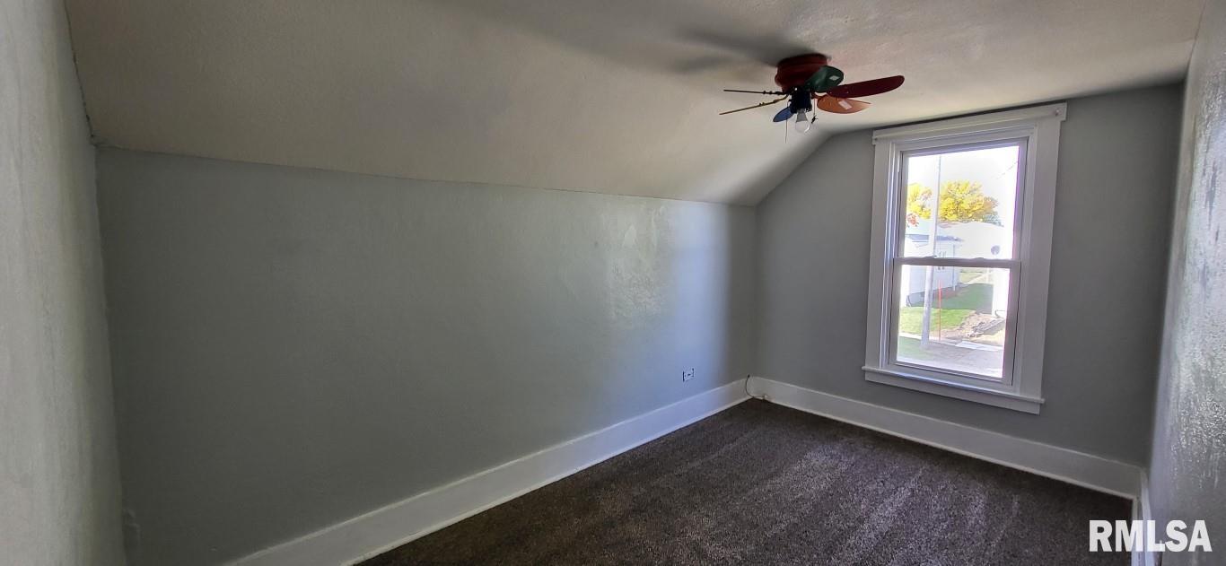529 Willow Street Bennett, IA 52721 - Photo 7 of 10 Gallery Image 7