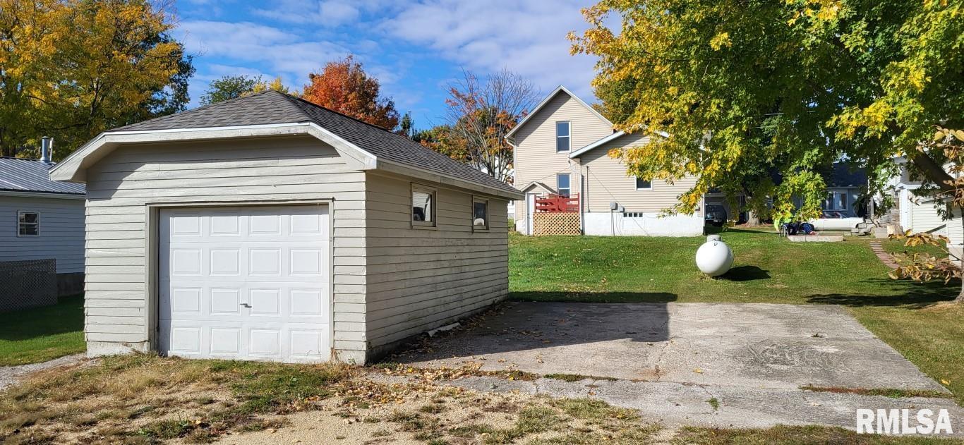 529 Willow Street Bennett, IA 52721 - Photo 10 of 10 Gallery Image 10