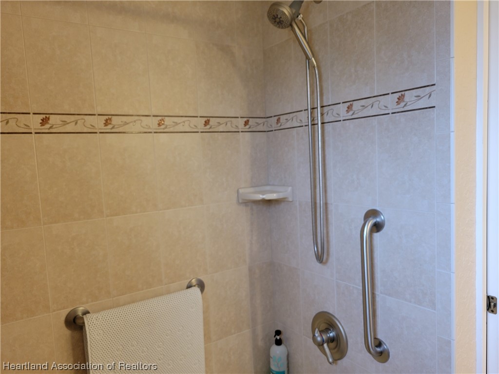 491 Archie Summers Road Lake Placid, FL 33852 - Photo 23 of 43 Gallery Image 23