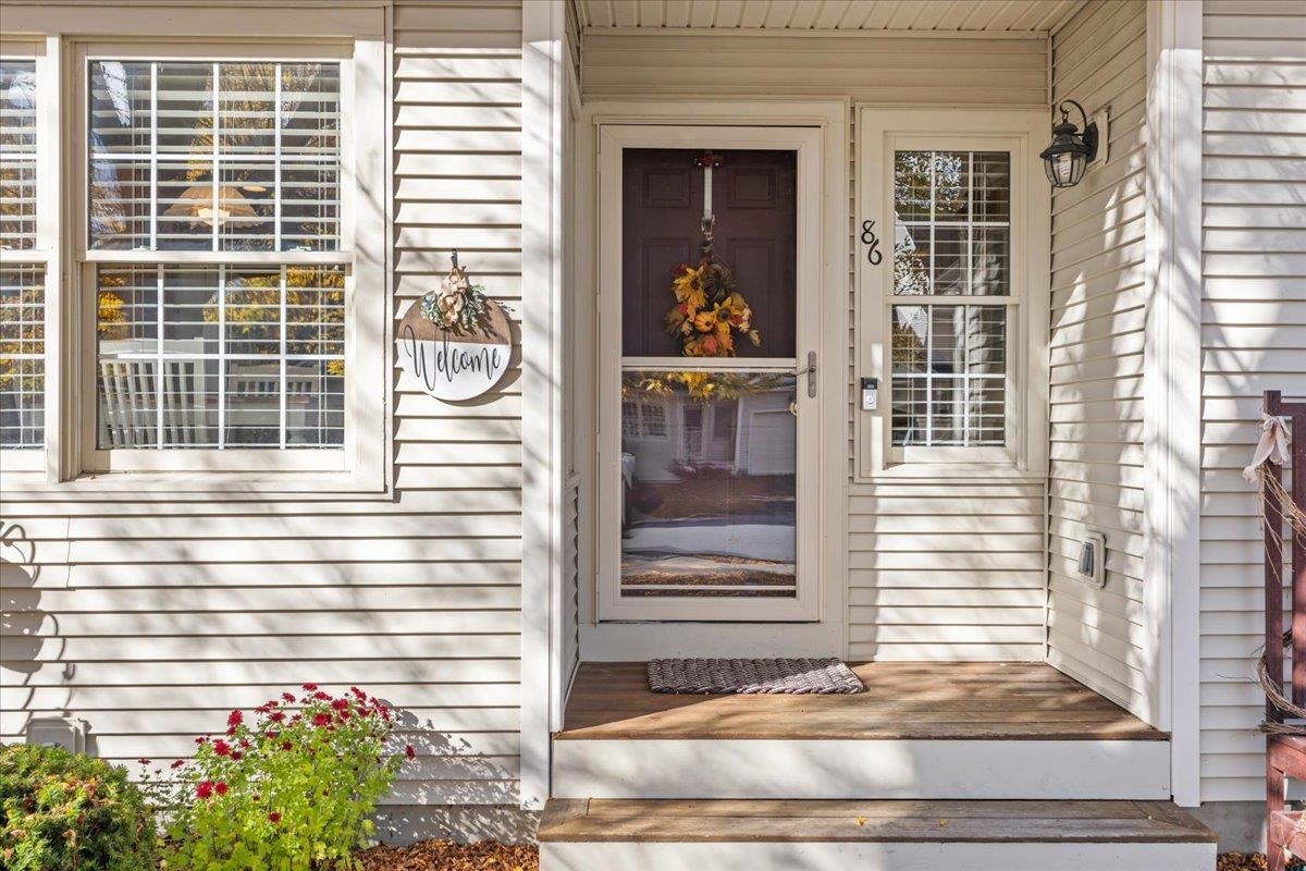 86 Chelsea Place Williston, VT 05495 - Photo 2 of 40