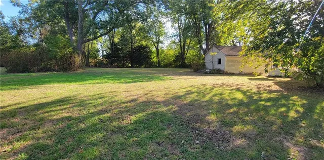 $70,000 | 190 Locust Street, Kidder, MO 64649