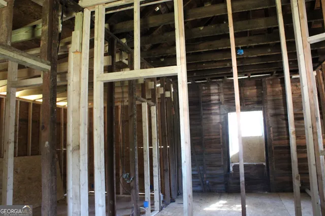 $55,000 | 339 Atlanta Street, Barnesville, GA 30204