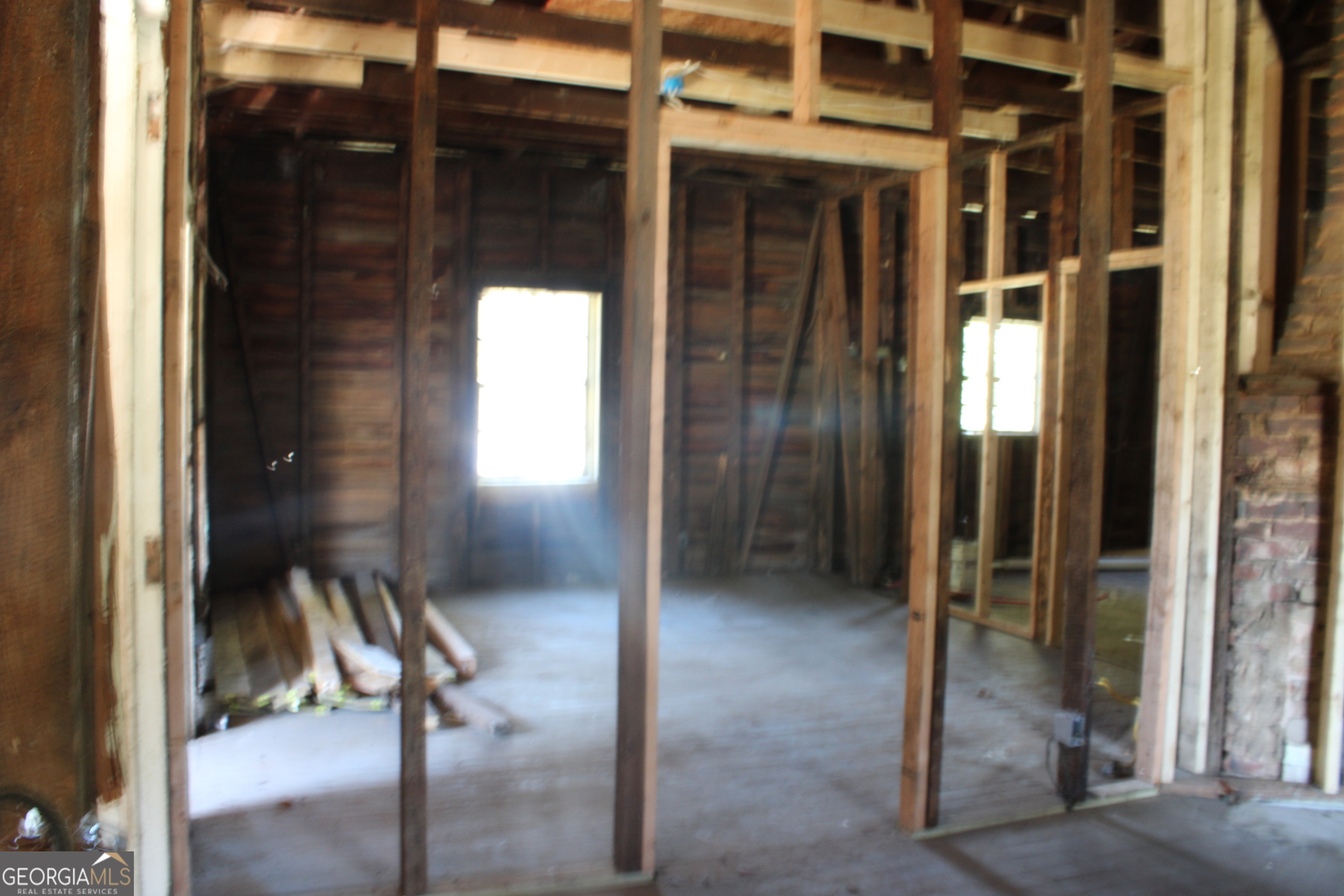 339 Atlanta Street Barnesville, GA 30204 - Photo 9 of 20