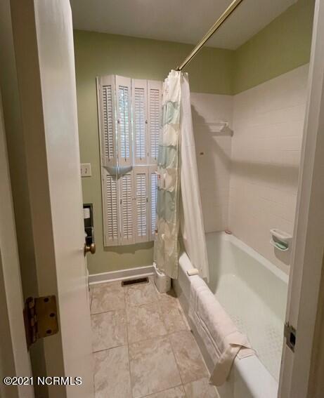 255 Lake Forest Drive Pinehurst, NC 28374 - Photo 23 of 45 Owners Bath